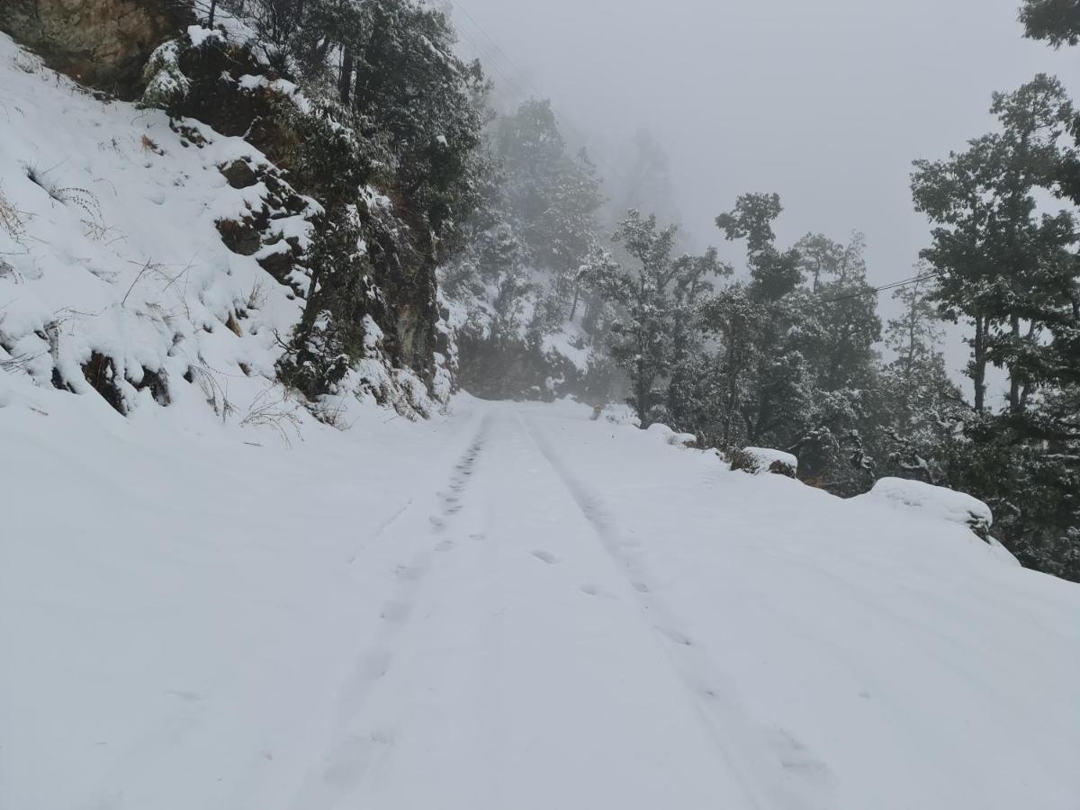 The Kanatal Arbour Exterior foto